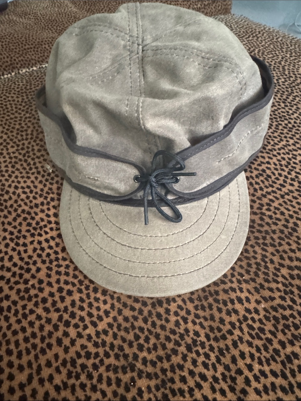 Men's Olive Utility Field Cap with Contrast Trim